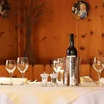 Schweizerhof Sta Maria 3*