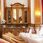 Schweizerhof Sta Maria Hotel
