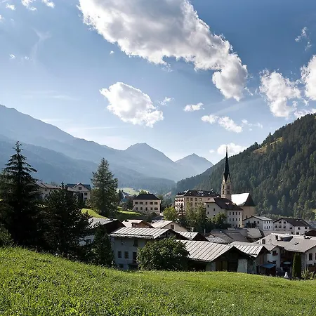 Schweizerhof Sta Maria