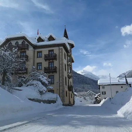 Schweizerhof Sta Maria 3*