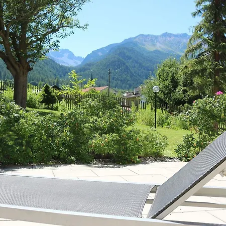 Hotel Schweizerhof Sta Maria