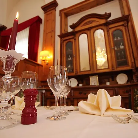 Schweizerhof Sta Maria 3*