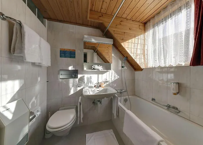 Hotel Schweizerhof Sta Maria