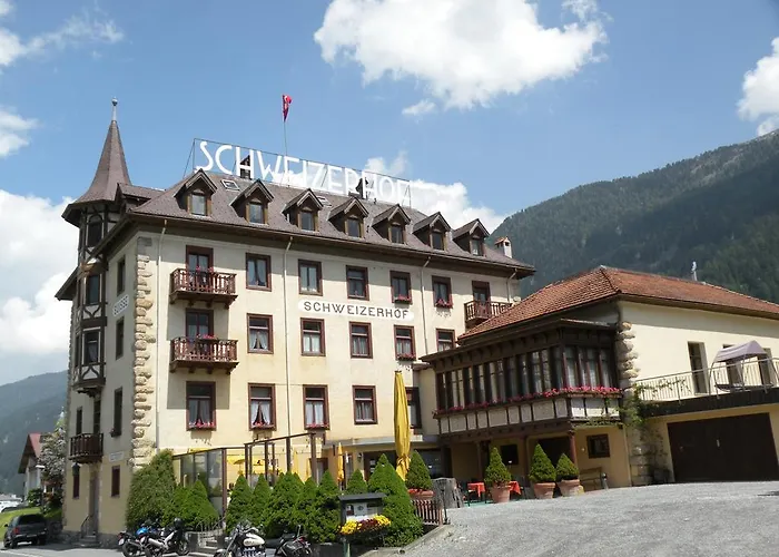 Schweizerhof Sta Maria 3*