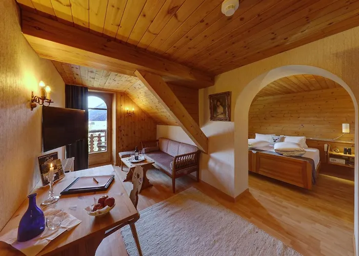 Hotel Schweizerhof Sta Maria Hotel 3*