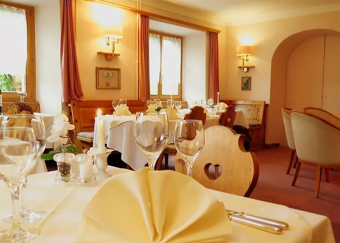Hotel Schweizerhof Sta Maria Hotel 3*
