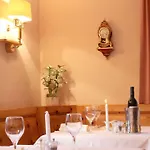 فندق Schweizerhof Sta Maria سانتا ماريا فال موستير
