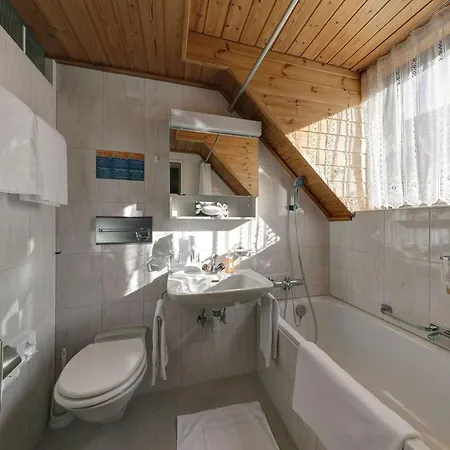 Hotell Schweizerhof Sta Maria